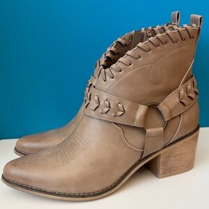 Altar'd State Rynn ankle boots taupe braided detailing stacked heel